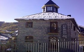 Aparthotel Peña Telera Resort